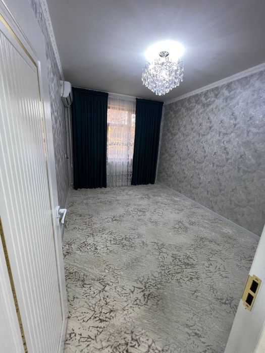 3xonali kvartira sotiladi