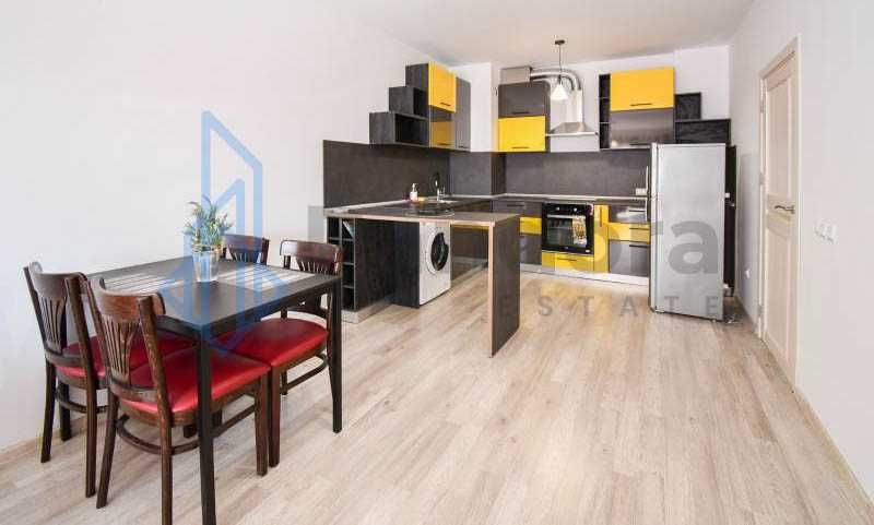 Дава се под наем Двустаен апартамент в София, Банишора - 85 кв.м за 425 € - Снимка #3