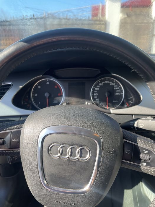 Audi A4 2008-Manuala