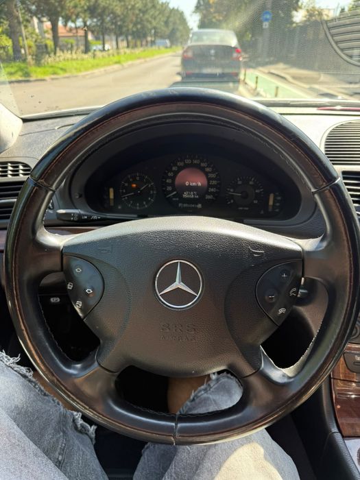Mercedes-Benz E270 CDI Automat
