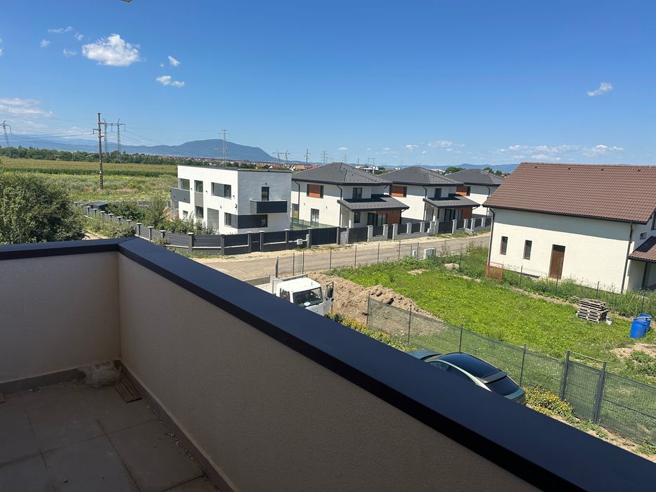 Vand Apartament 2 Camere Direct Proprietar