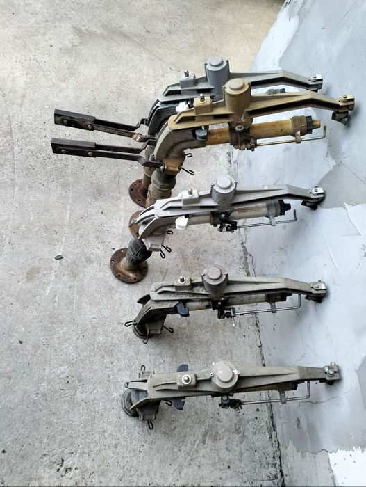 Vând pompe presiune irigat