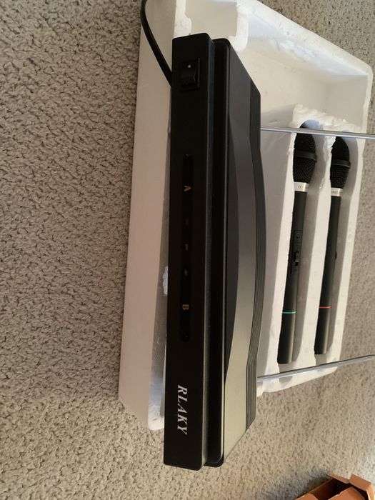 Set 2 Microfoane Wireless RLAKY ST-306F
