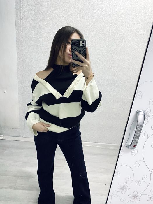 Стильный кофта любой сезон