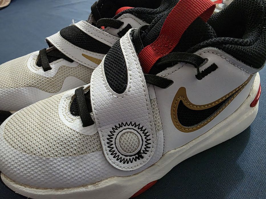 Pantofi Nike copii 29.5