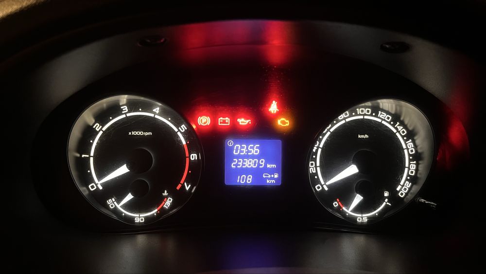 Продам приору 2015 года