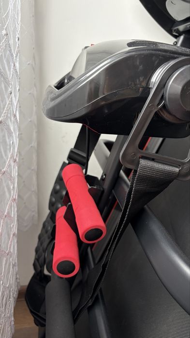 Продам беговую дорожку