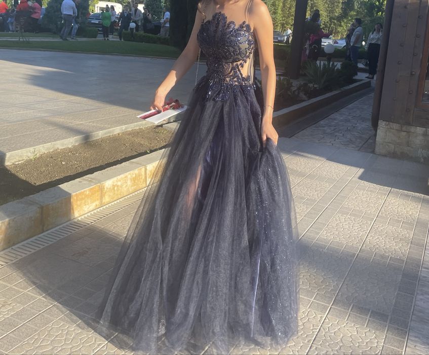 Бална рокля