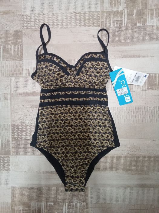 Цял бански Feba НОВ и Speedo Endurance+