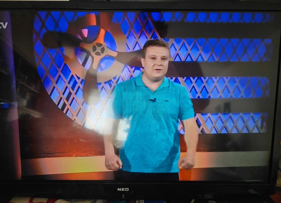 32" FullHD телевизор