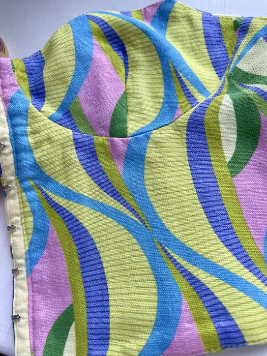 Яркий топ бенда ZARA