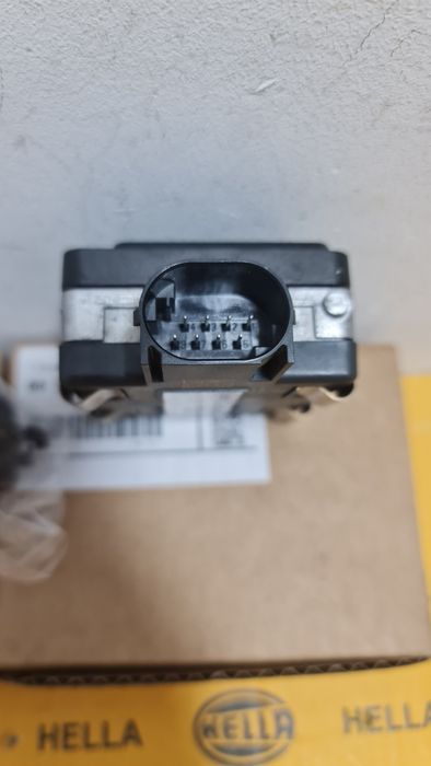 Senzor radar distronic acc BMW 1 f40  2 f44 g42 G87 m2 g20 g21 g28, i3L G28, X3 g01 X4 g02 X5 g05 X6 G06 X7 G07 5A592D7 mrr02