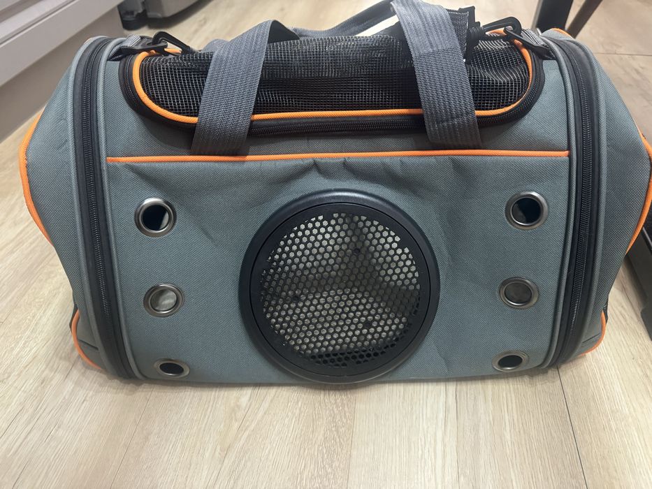 Переноска продается