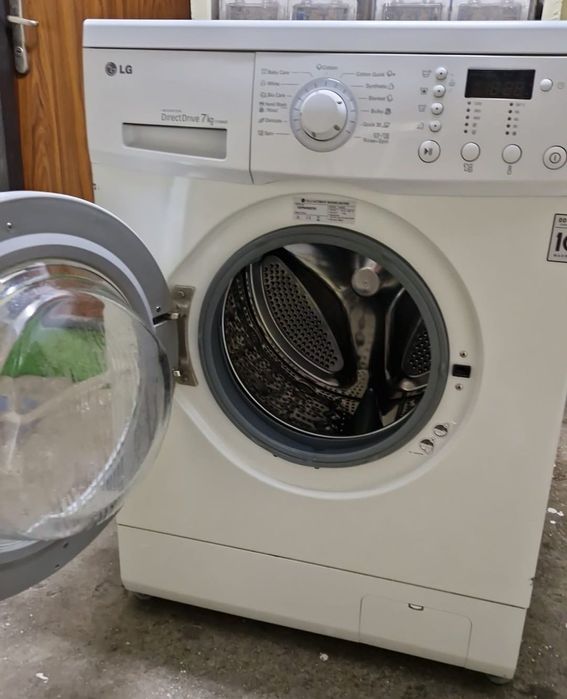 Vând mașină de spălat