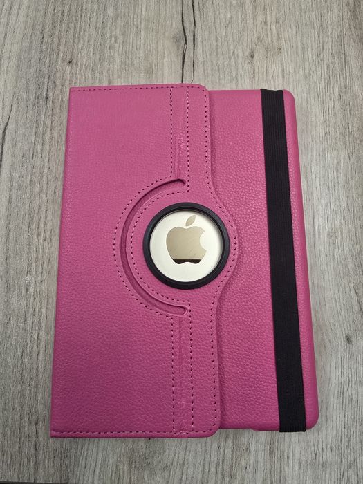 iPad Pro 9.7" 128GB с розов калъф