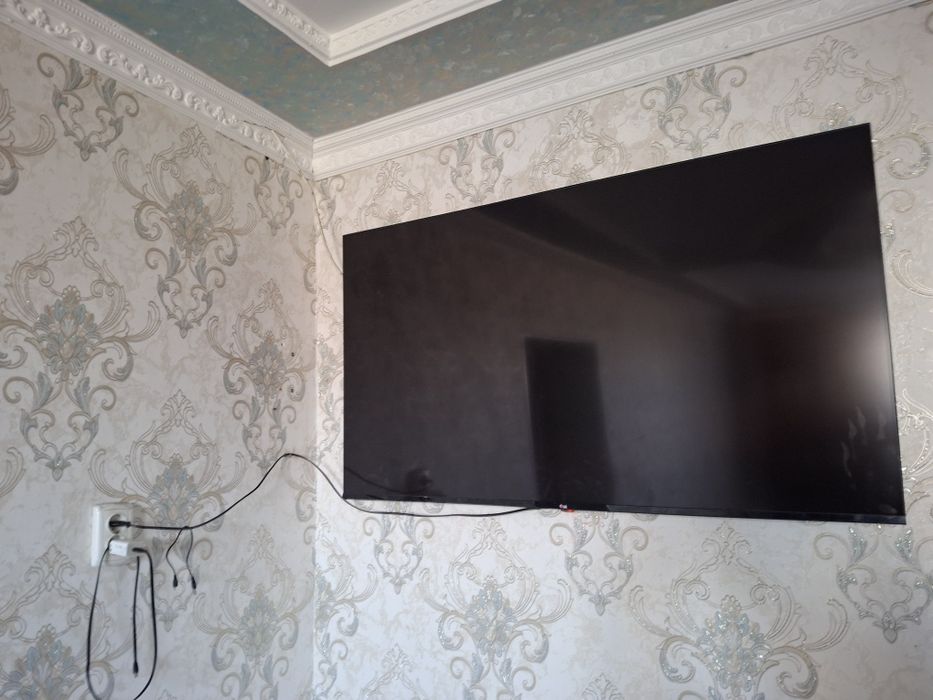 Телевизор трещина на экране