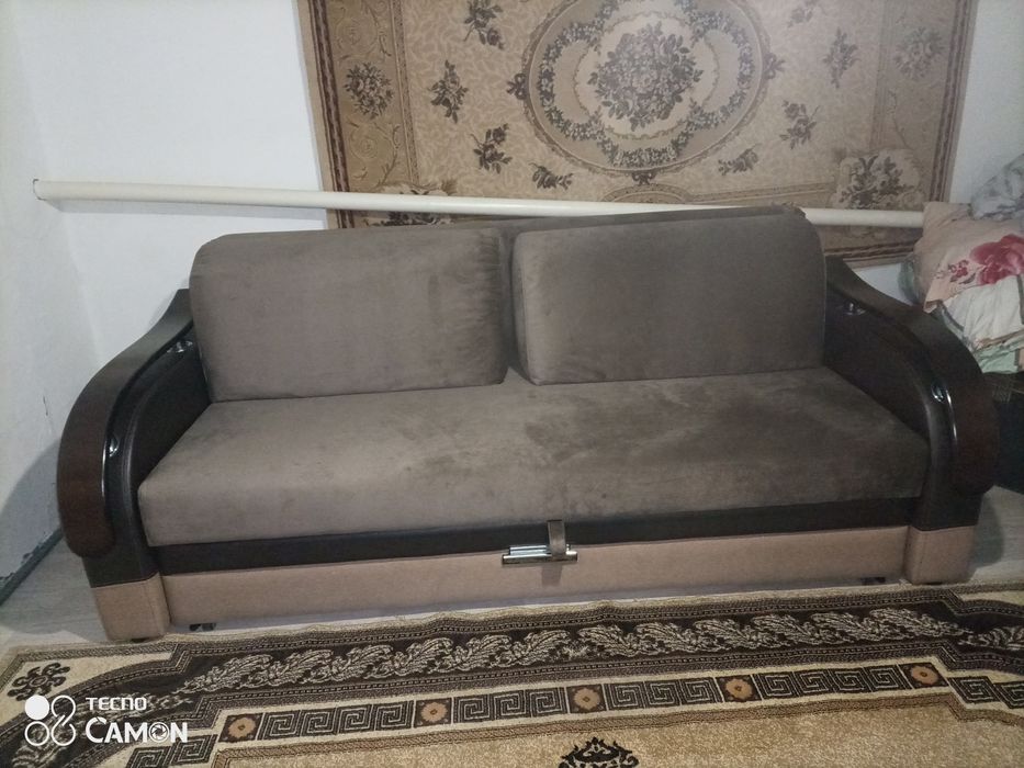 Продам диван Еврокнижка