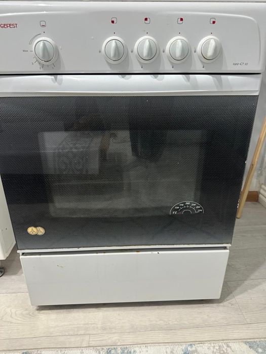 Газовая плита ьььььььььь