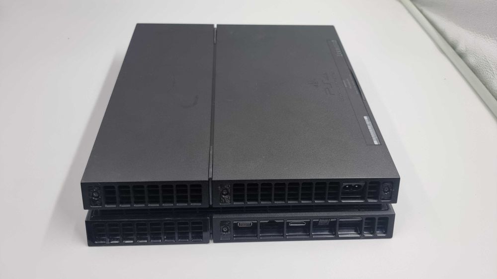 Consola Playstation 4 Standard [Amanet Club Caro]