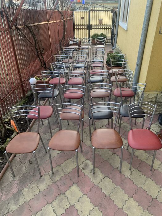 23 Scaune inox cu Șezut Tapițat