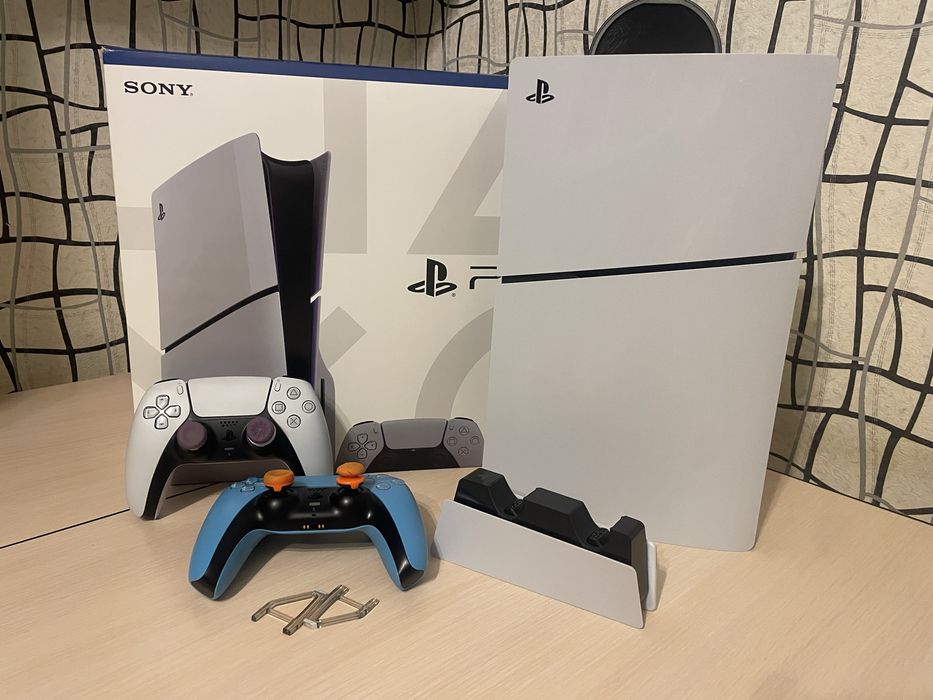 PlayStation 5 slim 1TB+ аккаунт с играми