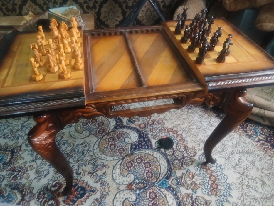 Продаются шахматы