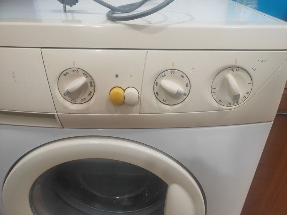 Стиральная машина Zanussi