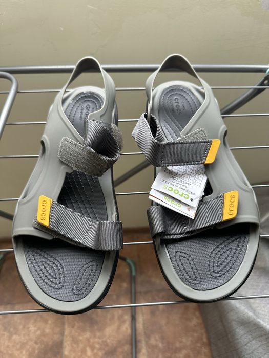 Мужские сандали crocs