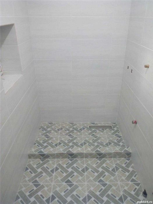 Execut lucrări de renovare case și ap.