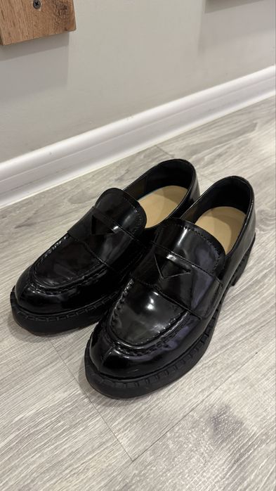 Продам женские лоферы