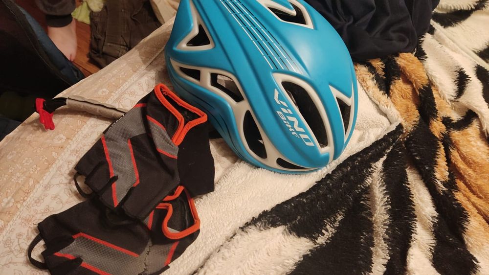 Вело товары продаю