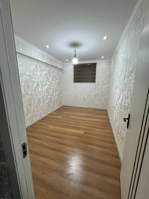 Bobur mahallada dupleks kvartira sotiladi