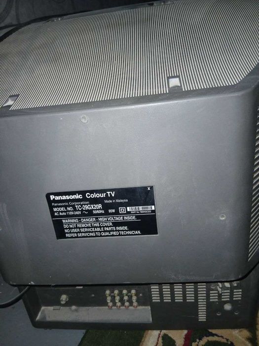 Televizor panasonik sotiladi 4 ta bor