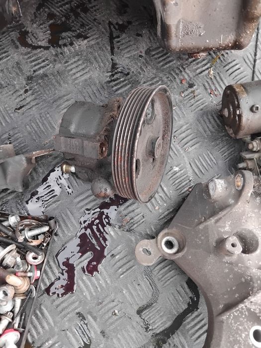 Vând motor logan 1.4 mpi + cutie