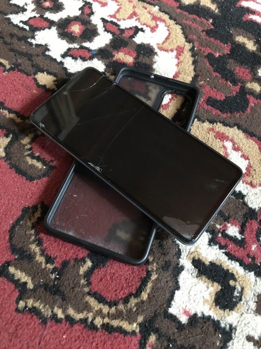 Самсунг а51 Состаияни хароши