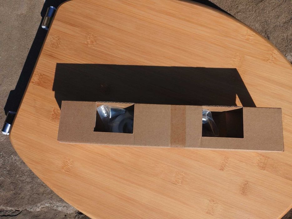 Чисто нова дървена тоалетна дъска седалка