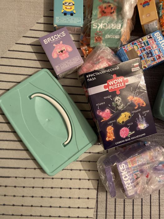 Конструктор + бокс для конструктора