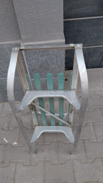 Детска  шейна за малки деца.