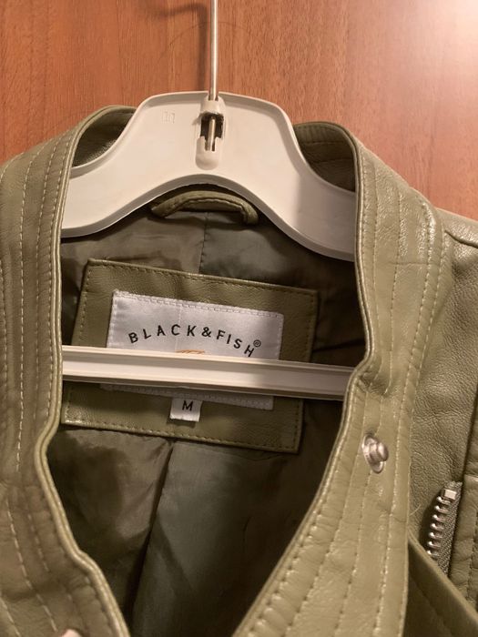 Дамско кожено яке