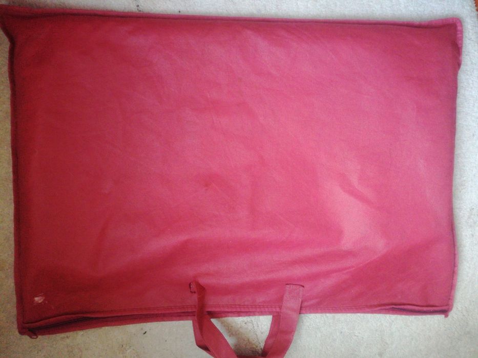 Очень красивое покрывало двух спалка новая