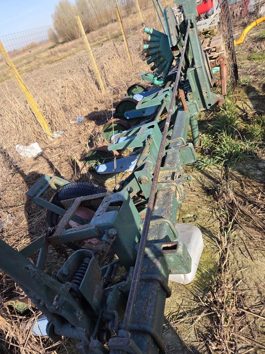 Semănătoare 6 rânduri