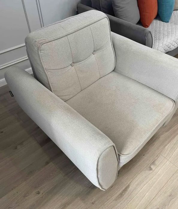 Диван и два кресла