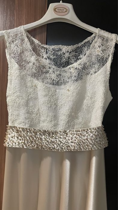 Вечерние платья