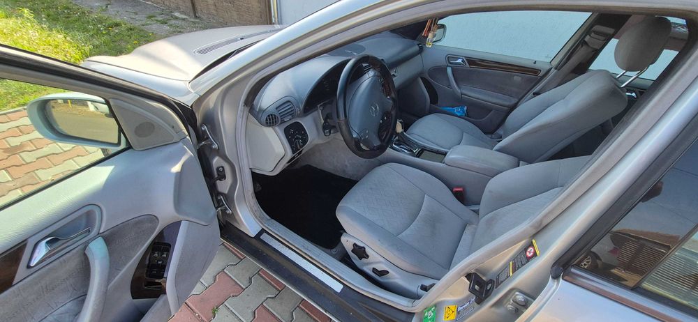 Mercedes C 200 Avangarde 2.2 CDI 2003