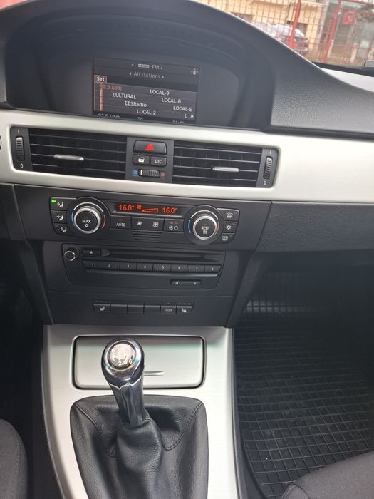 Proprietar vand BMW 320D E90