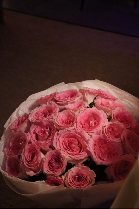 Цветы свежие подарили вчера ночью город туркестан