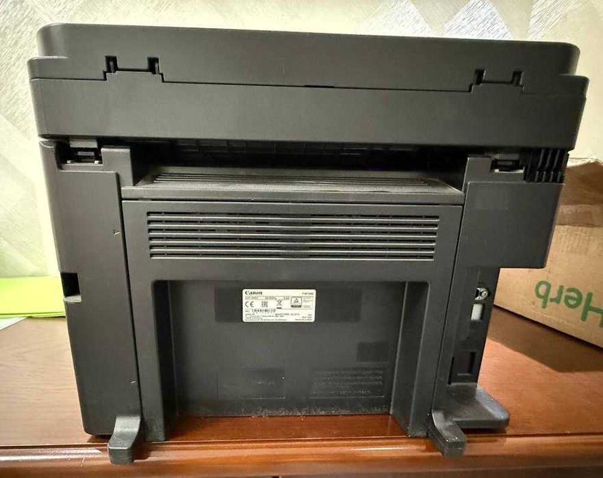 Продается б/у принтер Canon i-SENSYS MF211 в отличном состоянии