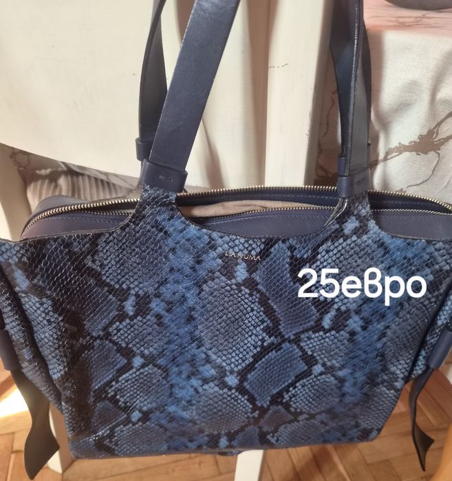 Продавам дамски чанти