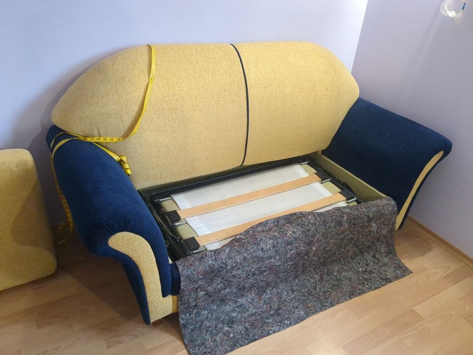 Разтегателен диван