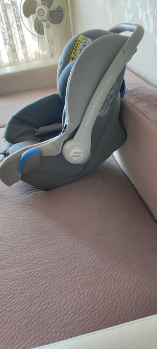 Бебешко столче за кола